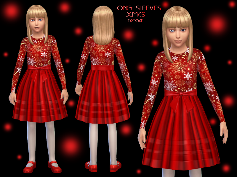 Una Sim con cabello rubio y flequillo, viste un vestido de Navidad CC de Los Sims 4 con mangas largas. La parte inferior de la falda es roja, mientras que la parte superior es roja y está cubierta de un detallado patrón de copo de nieve.