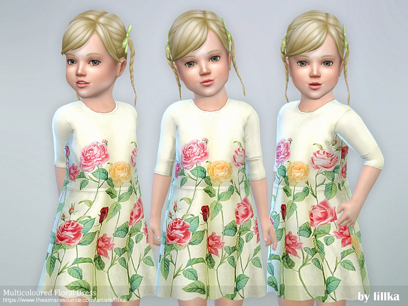 La misma niña pequeña rubia de Los Sims 4 tres veces, esta niña pequeña lleva puesto un vestido de manga larga de color amarillo claro con rosas.