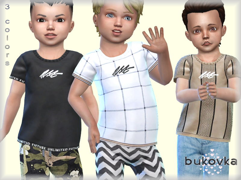 Tres niños pequeños haciendo poses divertidas y vistiendo camisetas de diseñador.