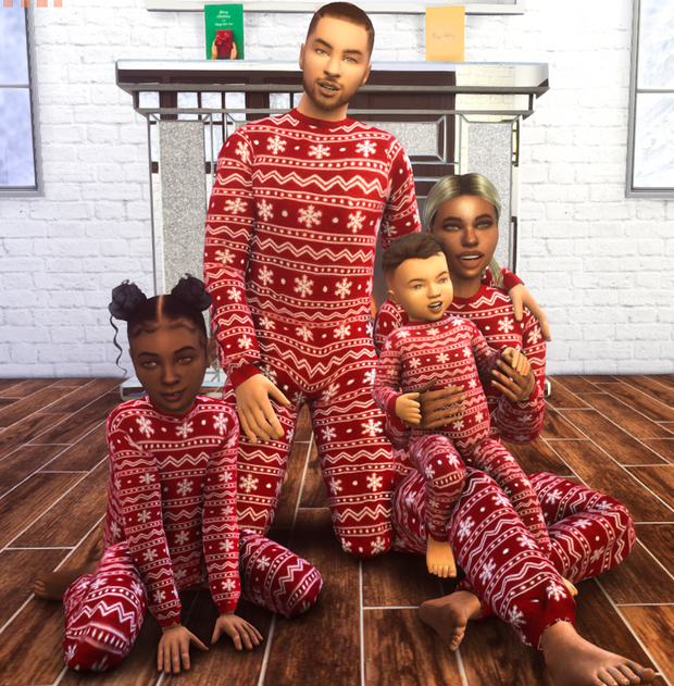 Una familia de Sims usando un par de pijamas rojas con copos de nieve y rayas de espigas