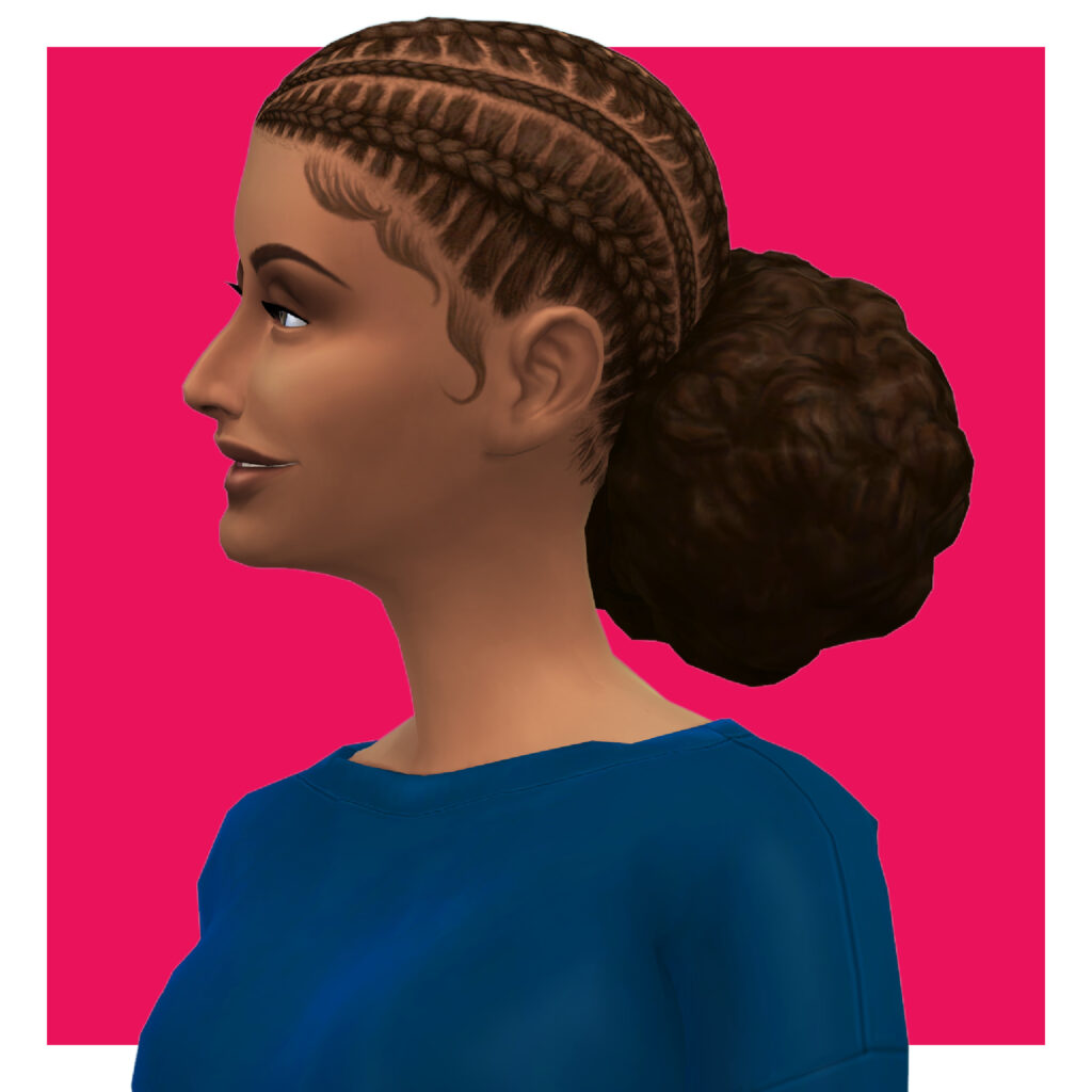 Un sim usando una camisa azul marino y mirando hacia la izquierda. Tiene su cabello natural marrón con los bordes peinados y el cabello está trenzado hacia atrás en un gran moño rizado.
