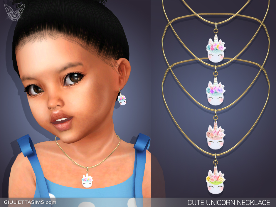 Un niño pequeño con cabello negro y ojos marrones que lleva puesto un top sin mangas azul. Como accesorio, lleva un collar de cc que es una cadena dorada con un unicornio con una corona de flores. Los Sims 4.