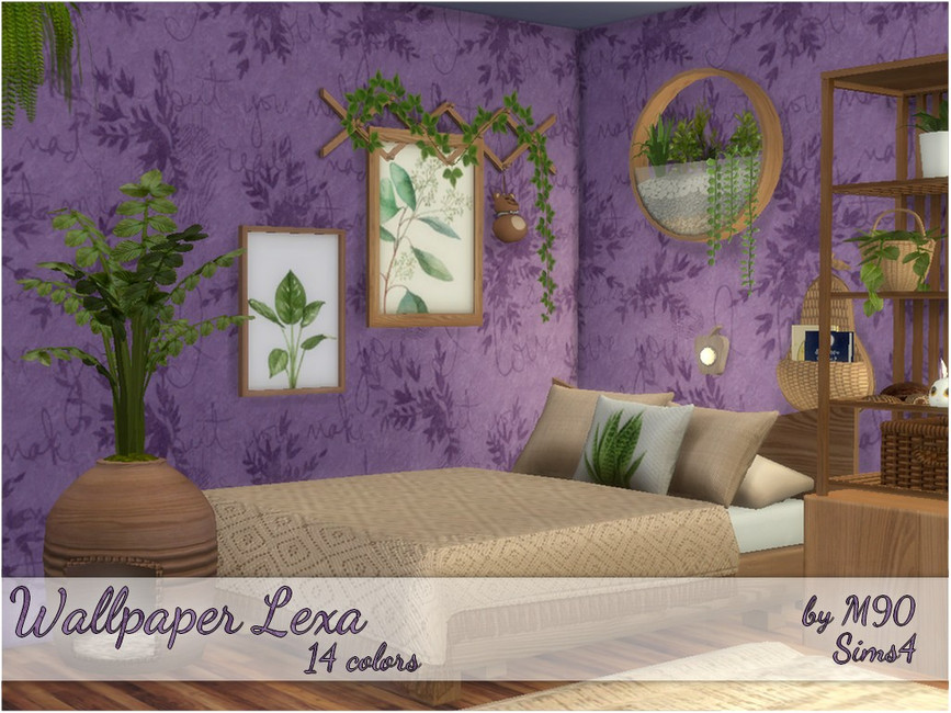 Una habitación en Los Sims 4 con papel tapiz cc morado. El papel tapiz tiene elementos florales y hojas, hay una cama al frente, una estantería a la derecha y una planta a la izquierda.